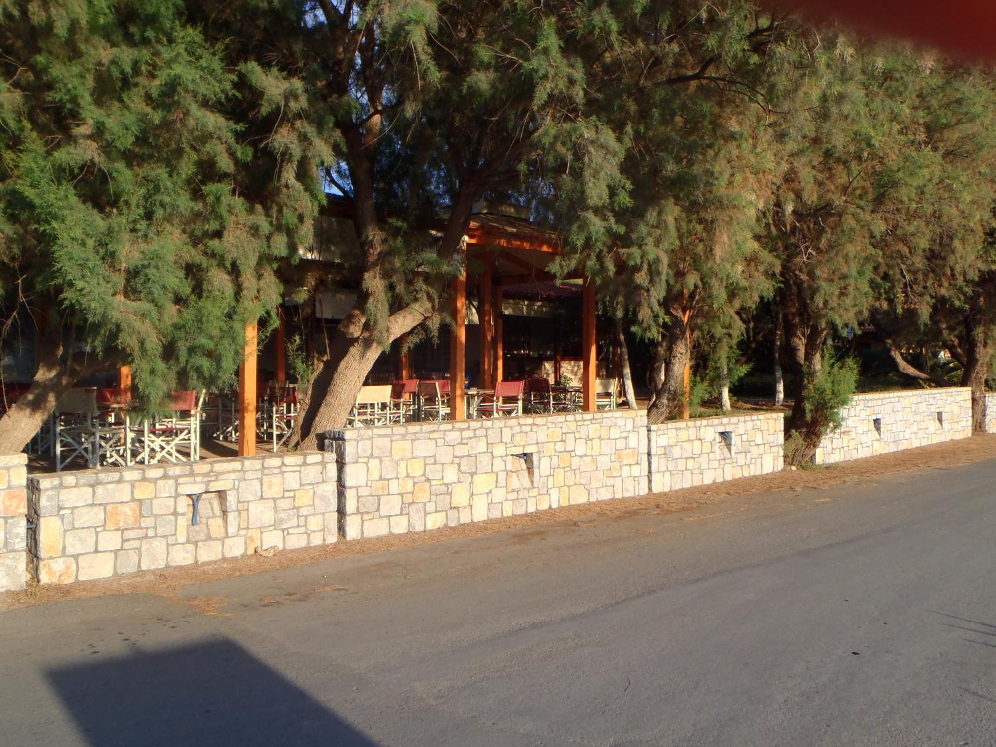 Rooms Leonidas Kissamos Exterior photo